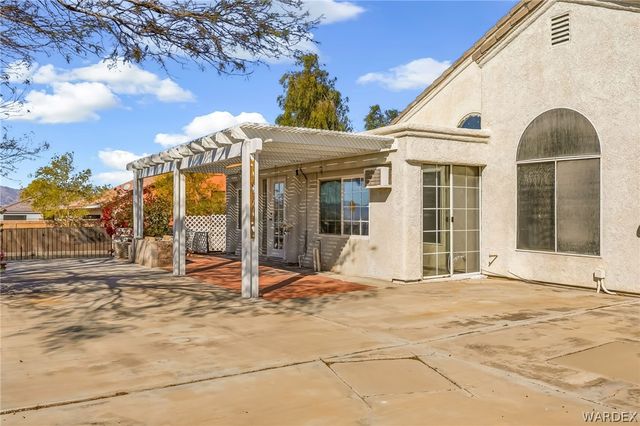 2336 Shadow Canyon Drive, Bullhead City, AZ 86442