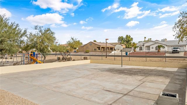 2336 Shadow Canyon Drive, Bullhead City, AZ 86442