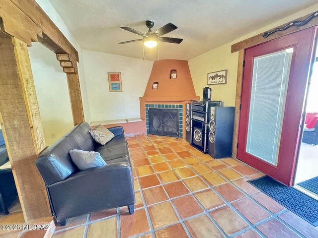 3317 N El Burrito Avenue, Tucson, AZ 85705