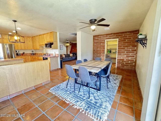 3317 N El Burrito Avenue, Tucson, AZ 85705