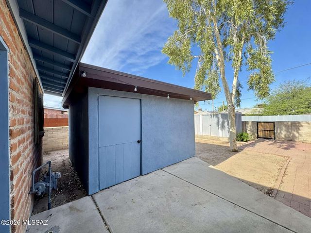 3317 N El Burrito Avenue, Tucson, AZ 85705