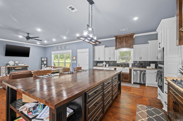 293 Johnston Road, Searcy, AR 72143