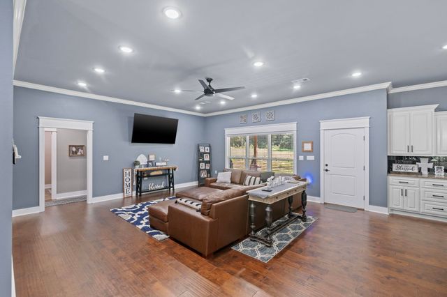 293 Johnston Road, Searcy, AR 72143