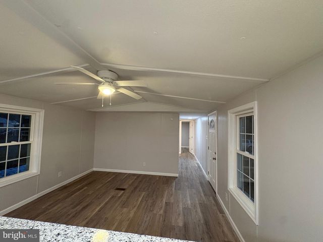 298 E CHERRY DR, Magnolia, DE 19962