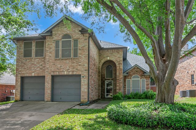 1904 Avonia Drive, Grapevine, TX 76051
