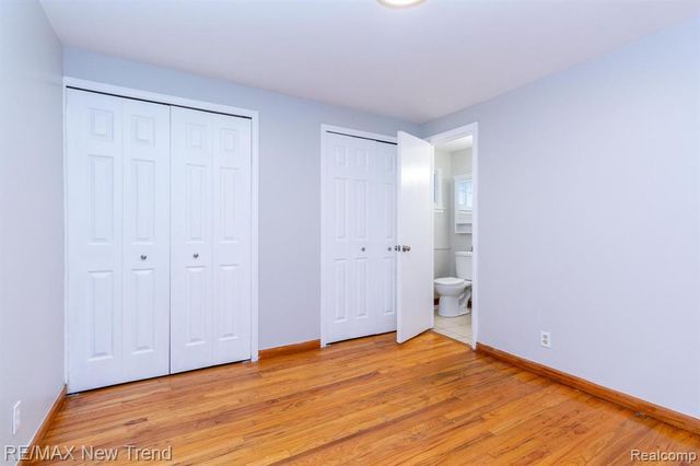 30604 Ann Arbor Trail, Westland, MI 48185