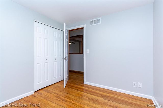 30604 Ann Arbor Trail, Westland, MI 48185