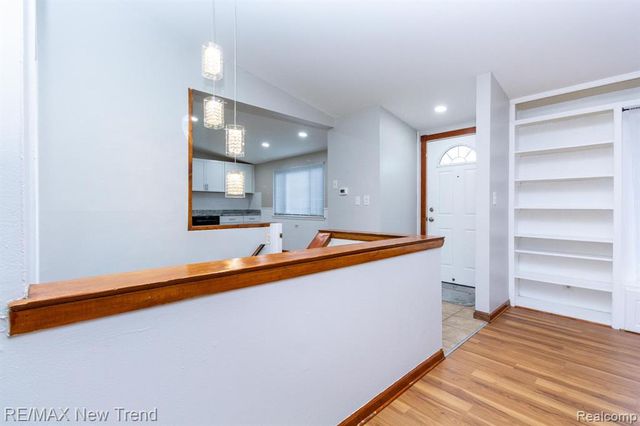 30604 Ann Arbor Trail, Westland, MI 48185