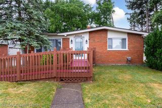 30604 Ann Arbor Trail, Westland, MI 48185