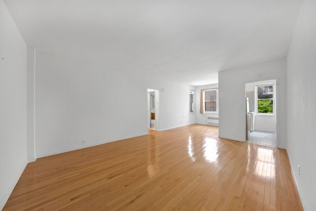350 E 30th St Apt 3F, New York City, NY 10016