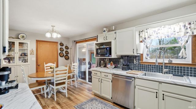 1614 Marietta Drive, Fort Wayne, IN 46804