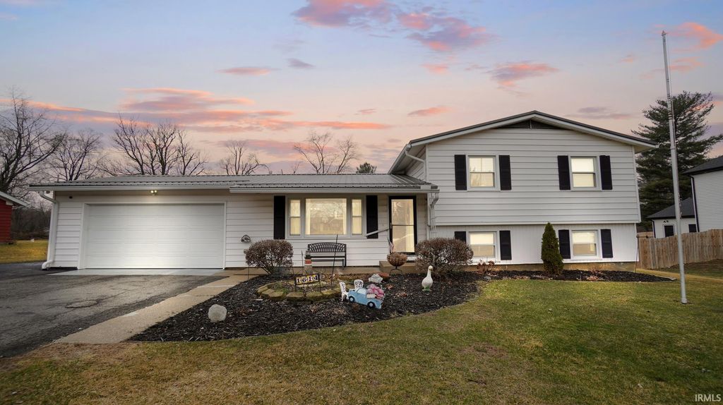 1614 Marietta Drive, Fort Wayne, IN 46804