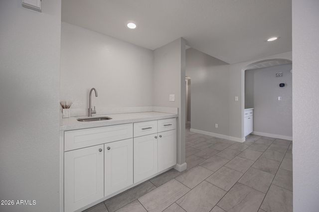 16630 N 67TH Street, Scottsdale, AZ 85254