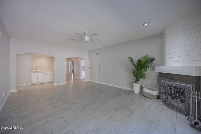 16630 N 67TH Street, Scottsdale, AZ 85254
