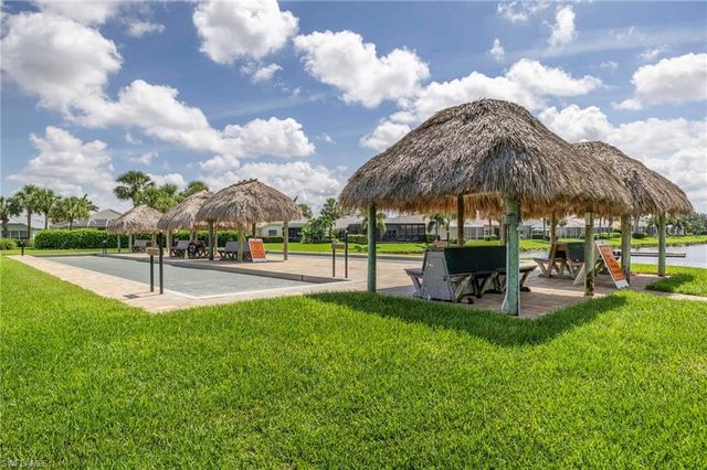 2656 Somerville LOOP 1102, Cape Coral, FL 33991