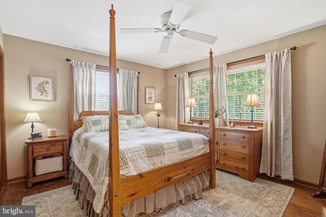 391 BUTTERNUT DR, Parkesburg, PA 19365