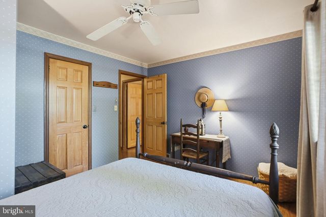 391 BUTTERNUT DR, Parkesburg, PA 19365