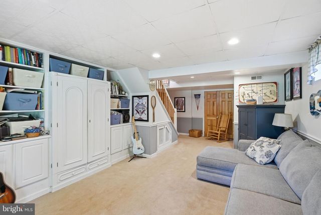 391 BUTTERNUT DR, Parkesburg, PA 19365