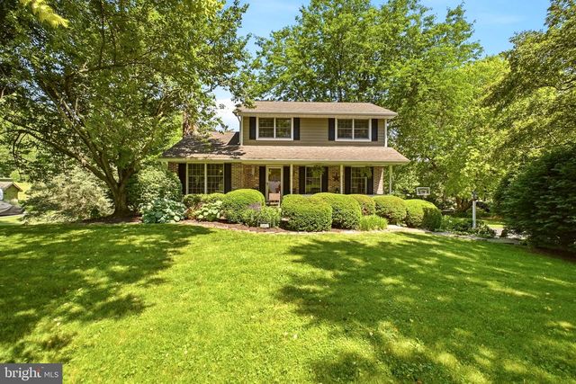 391 BUTTERNUT DR, Parkesburg, PA 19365