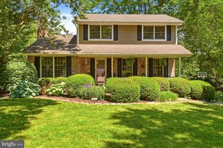 391 BUTTERNUT DR, Parkesburg, PA 19365