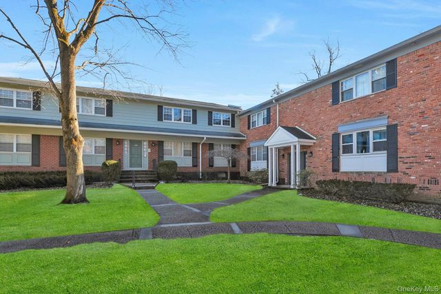 102 Yorkshire Drive Z12, Suffern, NY 10901