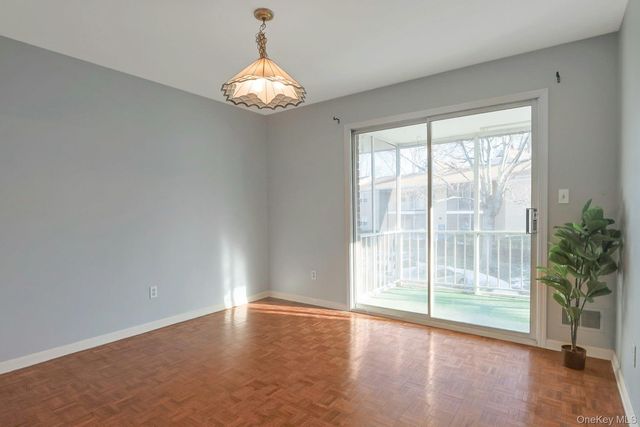 102 Yorkshire Drive Z12, Suffern, NY 10901