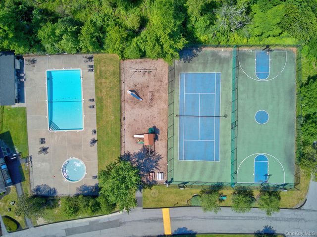22 Scarborough Lane D, Wappingers Falls, NY 12590