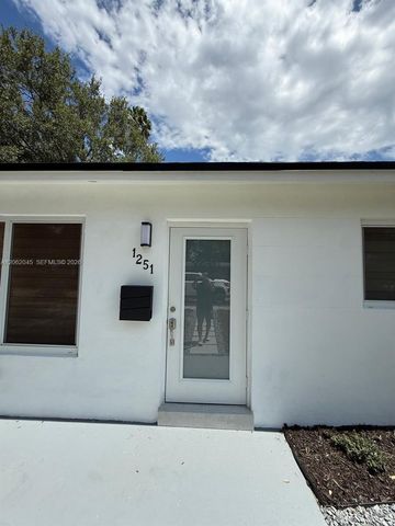 1251 NE 208th Ter, Miami, FL 33179