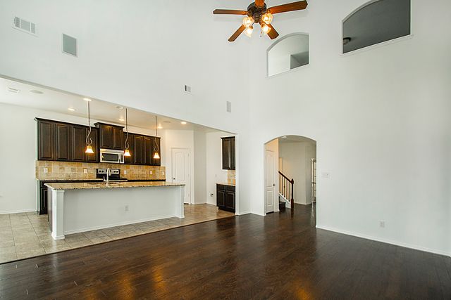 917 Swan Ridge Drive, Sherman, TX 75092