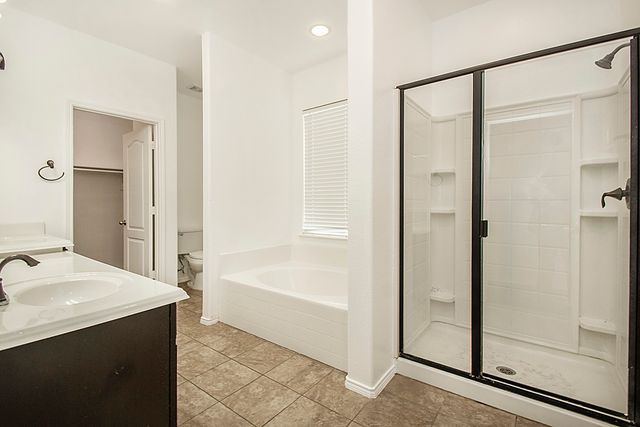 917 Swan Ridge Drive, Sherman, TX 75092