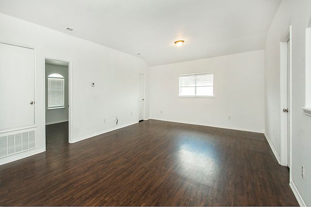 917 Swan Ridge Drive, Sherman, TX 75092