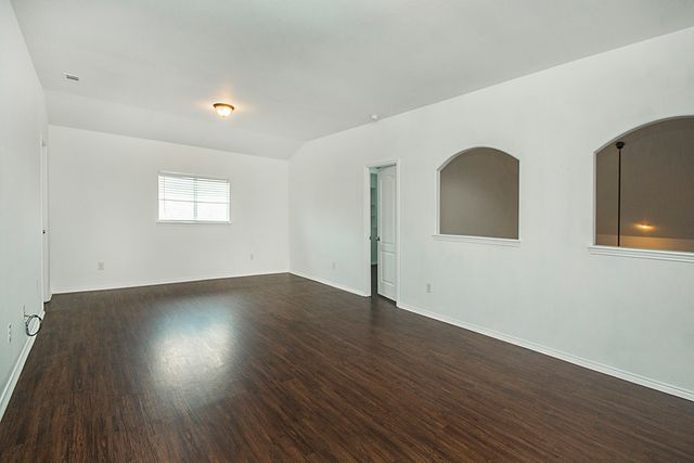 917 Swan Ridge Drive, Sherman, TX 75092