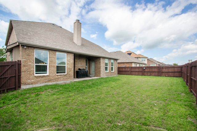 917 Swan Ridge Drive, Sherman, TX 75092