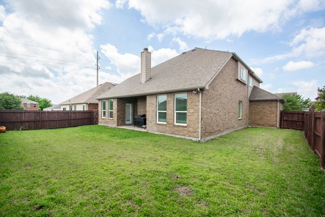 917 Swan Ridge Drive, Sherman, TX 75092