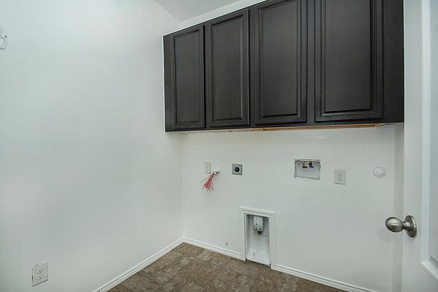 917 Swan Ridge Drive, Sherman, TX 75092