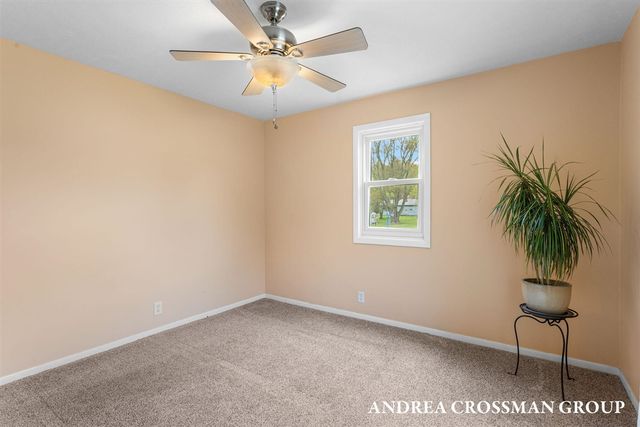 4684 Pine Drive, Holland, MI 49423