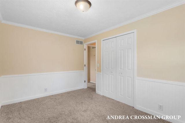 4684 Pine Drive, Holland, MI 49423