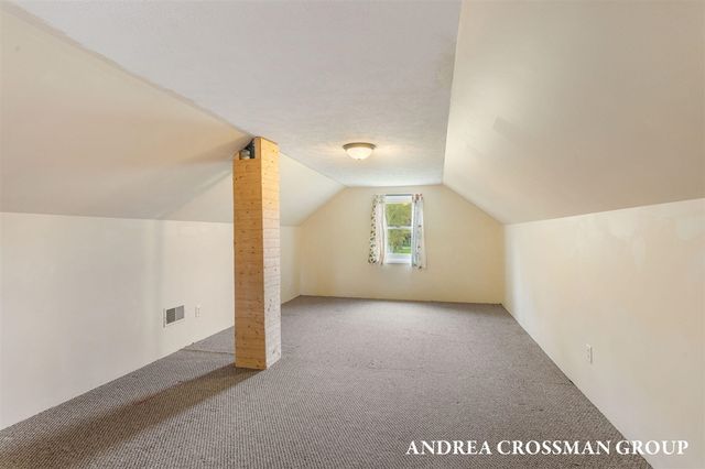 4684 Pine Drive, Holland, MI 49423