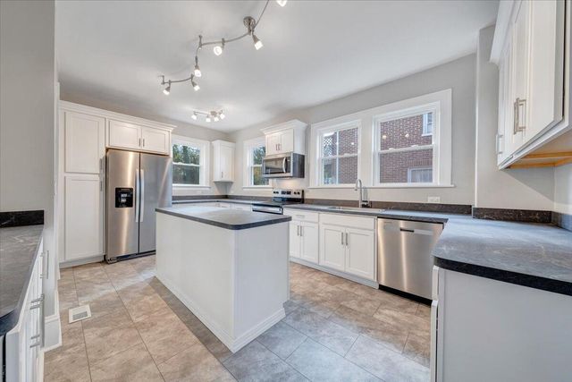 2027 Dale AVE, Roanoke, VA 24013