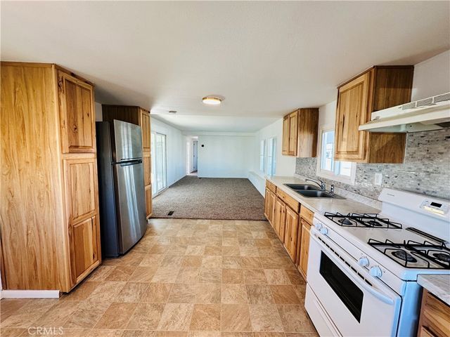 1600 San Jacinto 82, San Jacinto, CA 92583