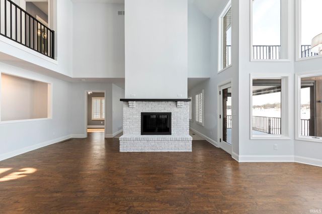 10436 Kings Point Drive, Three Rivers, MI 49093