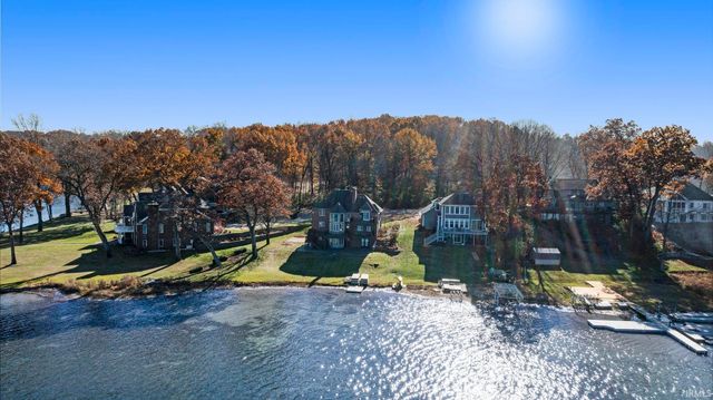 10436 Kings Point Drive, Three Rivers, MI 49093