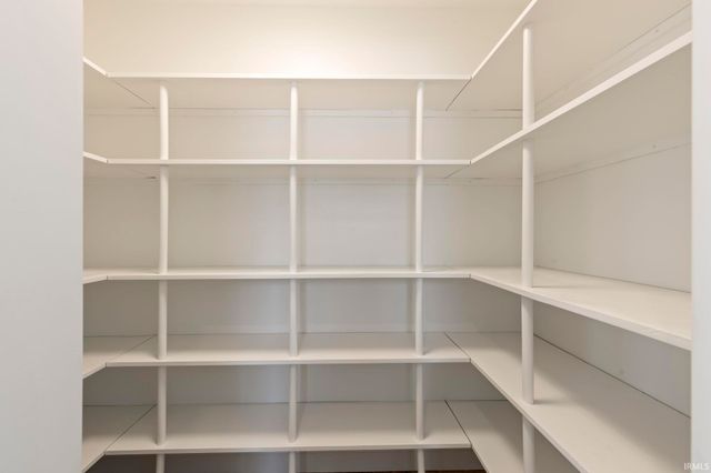 10436 Kings Point Drive, Three Rivers, MI 49093