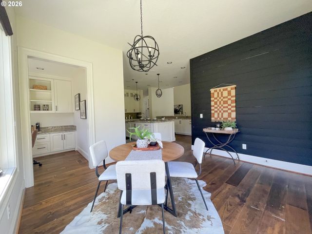 13648 GOODALL Rd, Lake Oswego, OR 97034