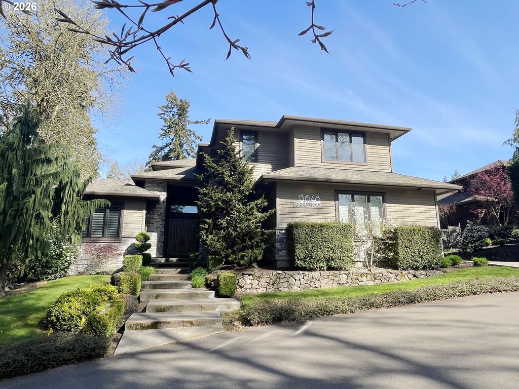 13648 GOODALL Rd, Lake Oswego, OR 97034