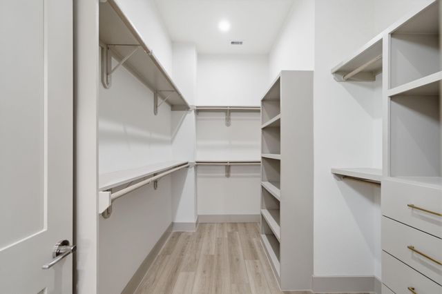 1116 Weiss Street, Houston, TX 77009