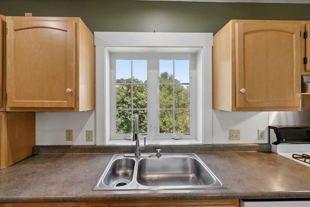 99 High Street, Concord, NH 03303