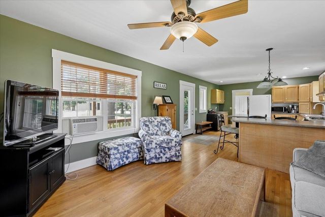 99 High Street, Concord, NH 03303