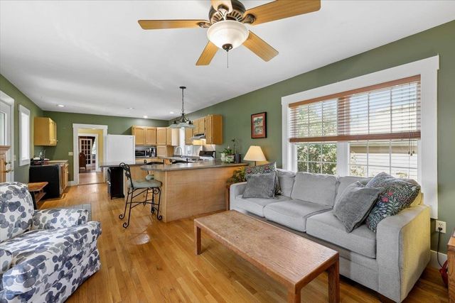 99 High Street, Concord, NH 03303