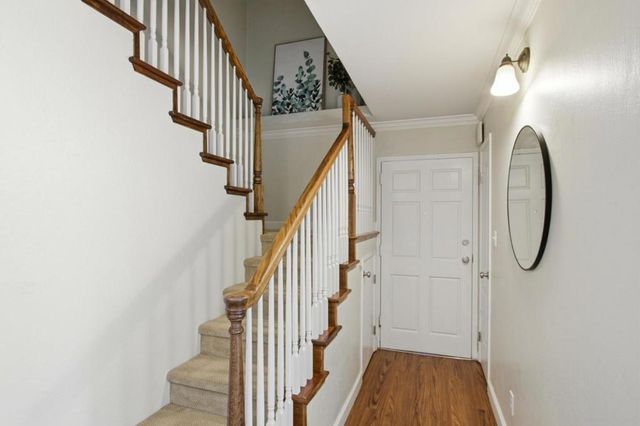 701 N Rengstorff Avenue 20, Mountain View, CA 94043